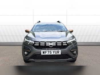Used Dacia Sandero Stepway 2025 for sale - 78552222: Photo