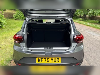 Used Dacia Sandero Stepway 2025 for sale - 78552222: Photo