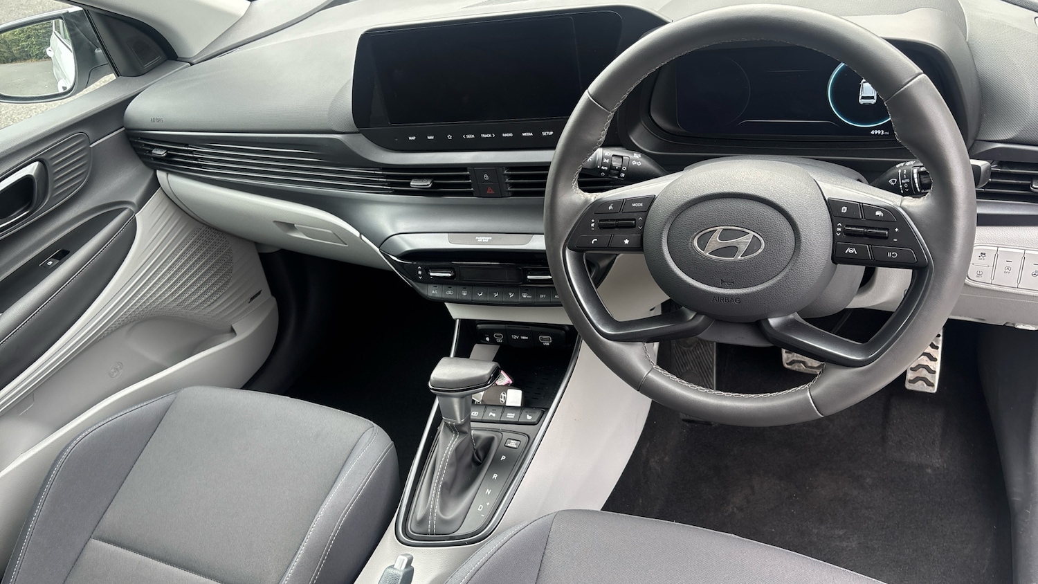 Used Hyundai BAYON 2024 for sale - 76079652: Photo 10