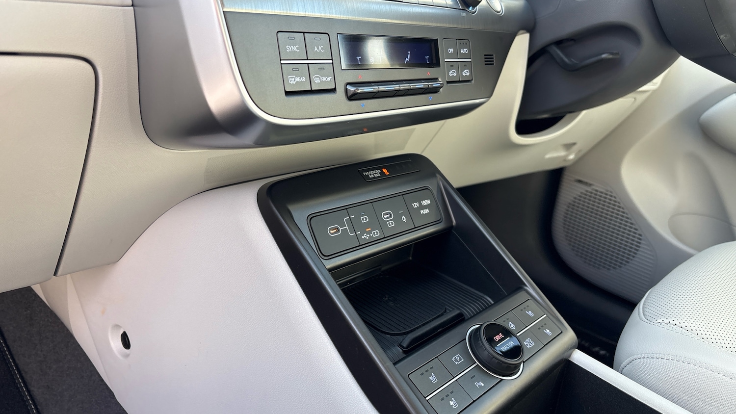 Used Hyundai KONA 2024 for sale - 77423227: Photo 13