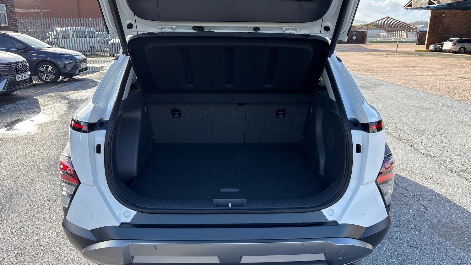 Used Hyundai KONA 2024 for sale - 77423227: Photo 4