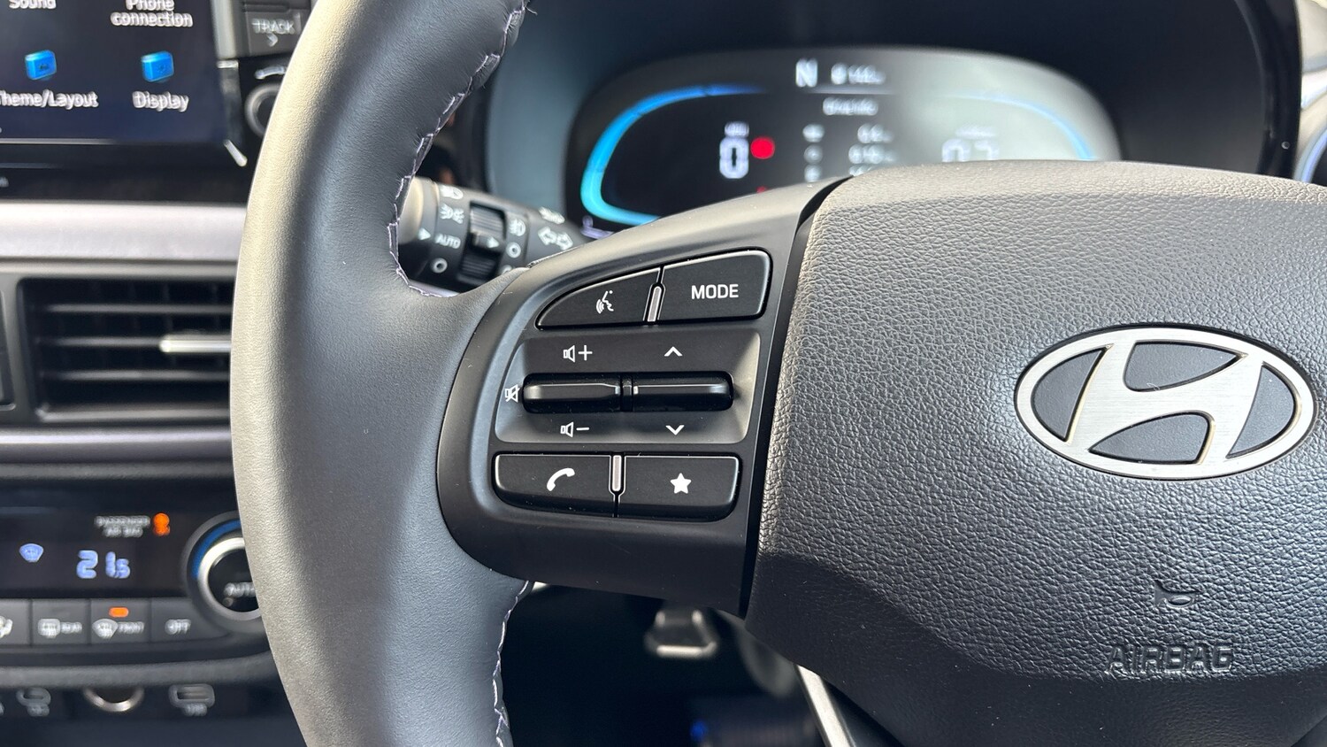 Used Hyundai i10 2025 for sale - 77715220: Photo 40