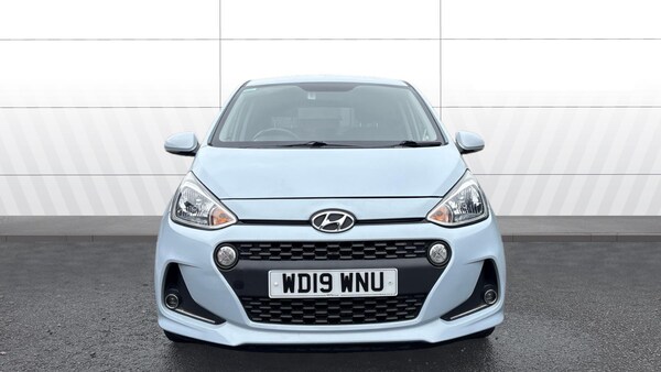 Used Hyundai i10 2019 for sale - 76230784: Photo 3