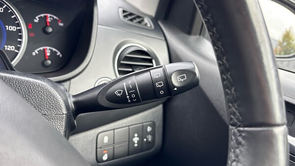 Used Hyundai i10 2019 for sale - 76230784: Photo 40