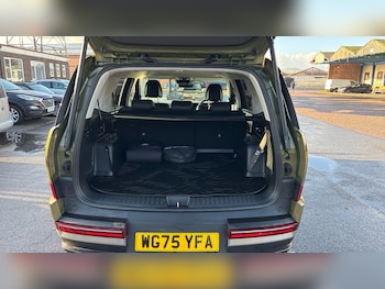 Used Hyundai Santa Fe 2025 for sale - 77743136: Photo