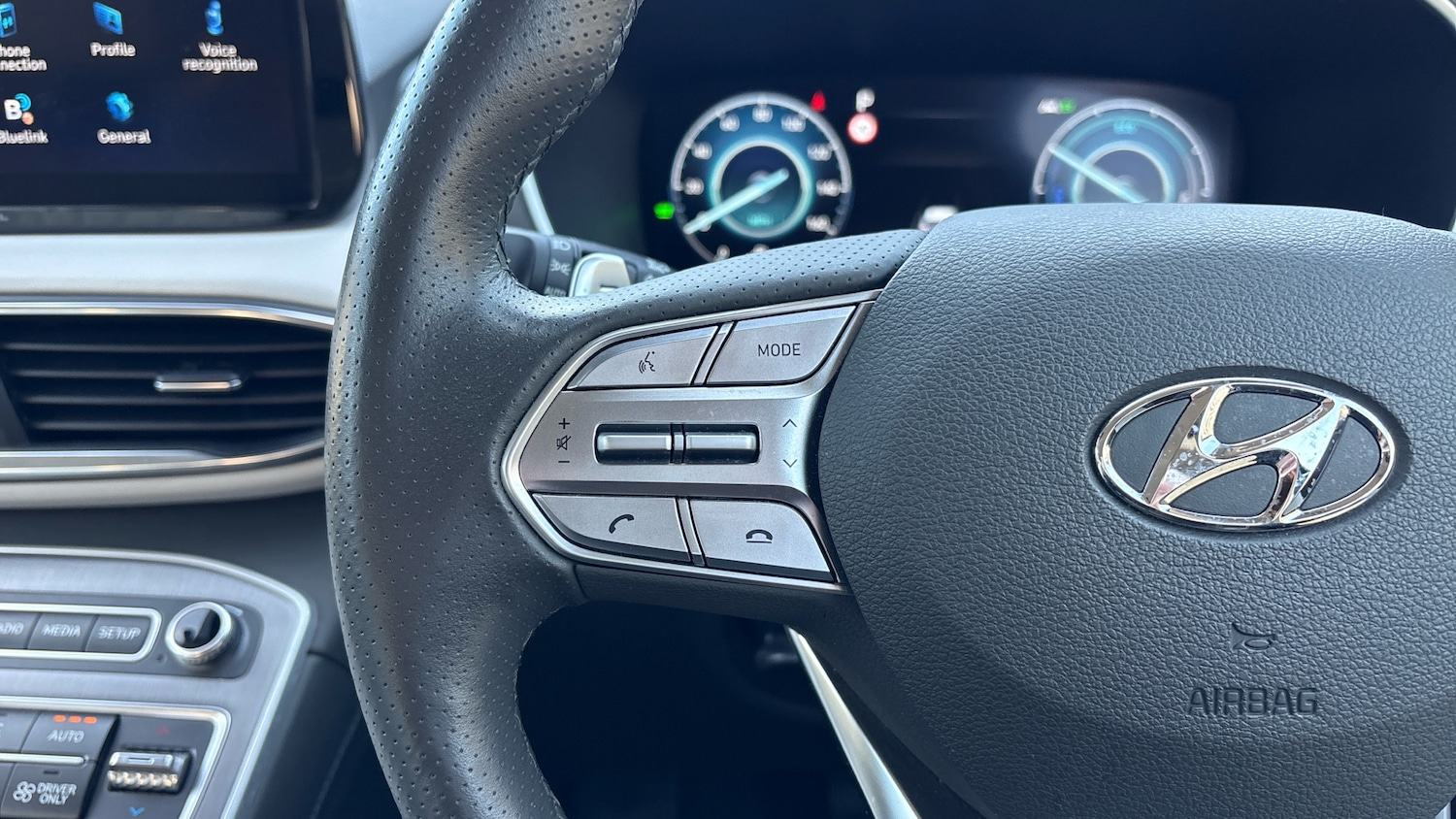 Used Hyundai Santa Fe 2023 for sale - 76650954: Photo 44