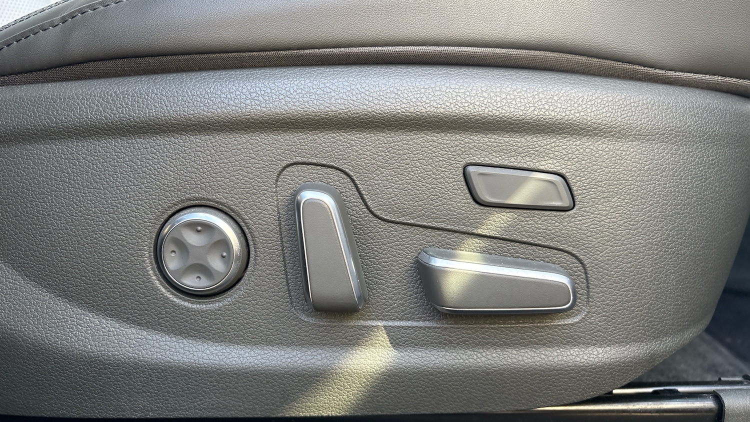 Used Hyundai Santa Fe 2023 for sale - 76650954: Photo 54