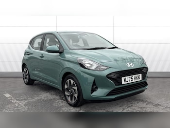 2025 (75) - 1.0 [63] Advance 5dr Auto [Nav] Petrol Hatchback