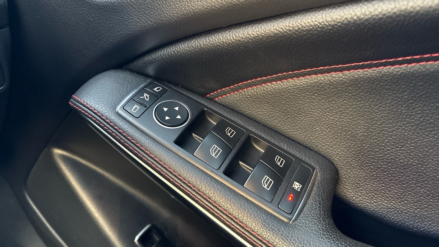 Used Mercedes-Benz GLA 2018 for sale - 77340251: Photo 42