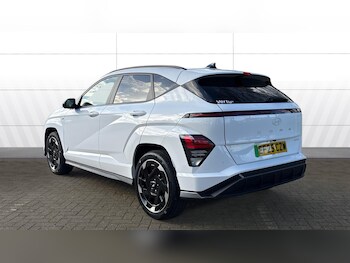 Used Hyundai KONA 2025 for sale - 77661950: Photo