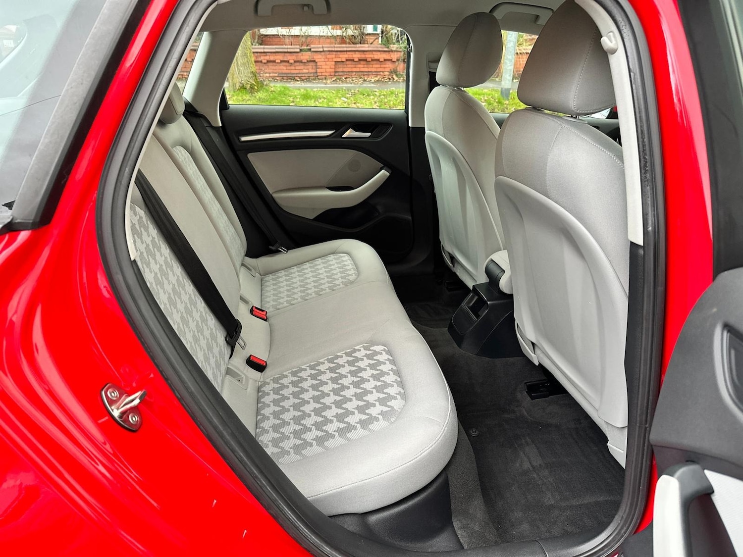 Used Audi A3 2015 for sale - 77310997: Photo 13