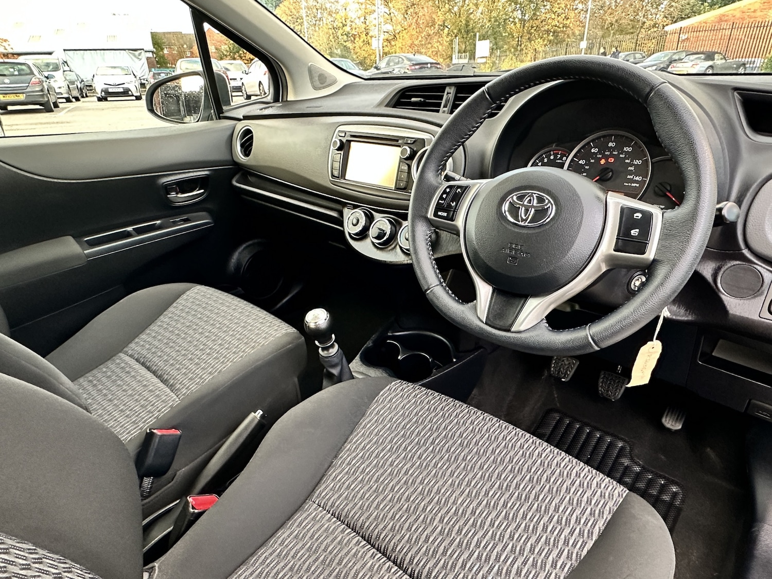Used Toyota Yaris 2013 for sale - 76439754: Photo 10