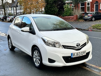 Toyota - Yaris