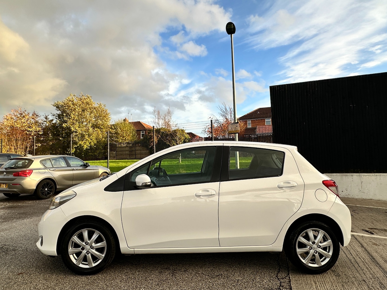 Used Toyota Yaris 2013 for sale - 76439754: Photo 8
