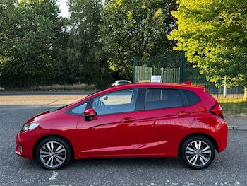 Used Honda Jazz 2017 for sale - 79372538: Photo