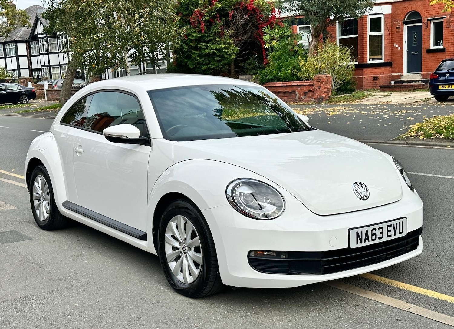 Used Volkswagen Beetle 2013 for sale - 76145244: Photo 1