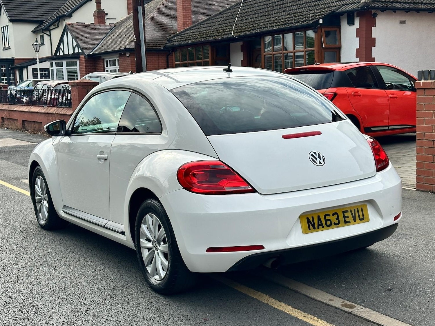 Used Volkswagen Beetle 2013 for sale - 76145244: Photo 6