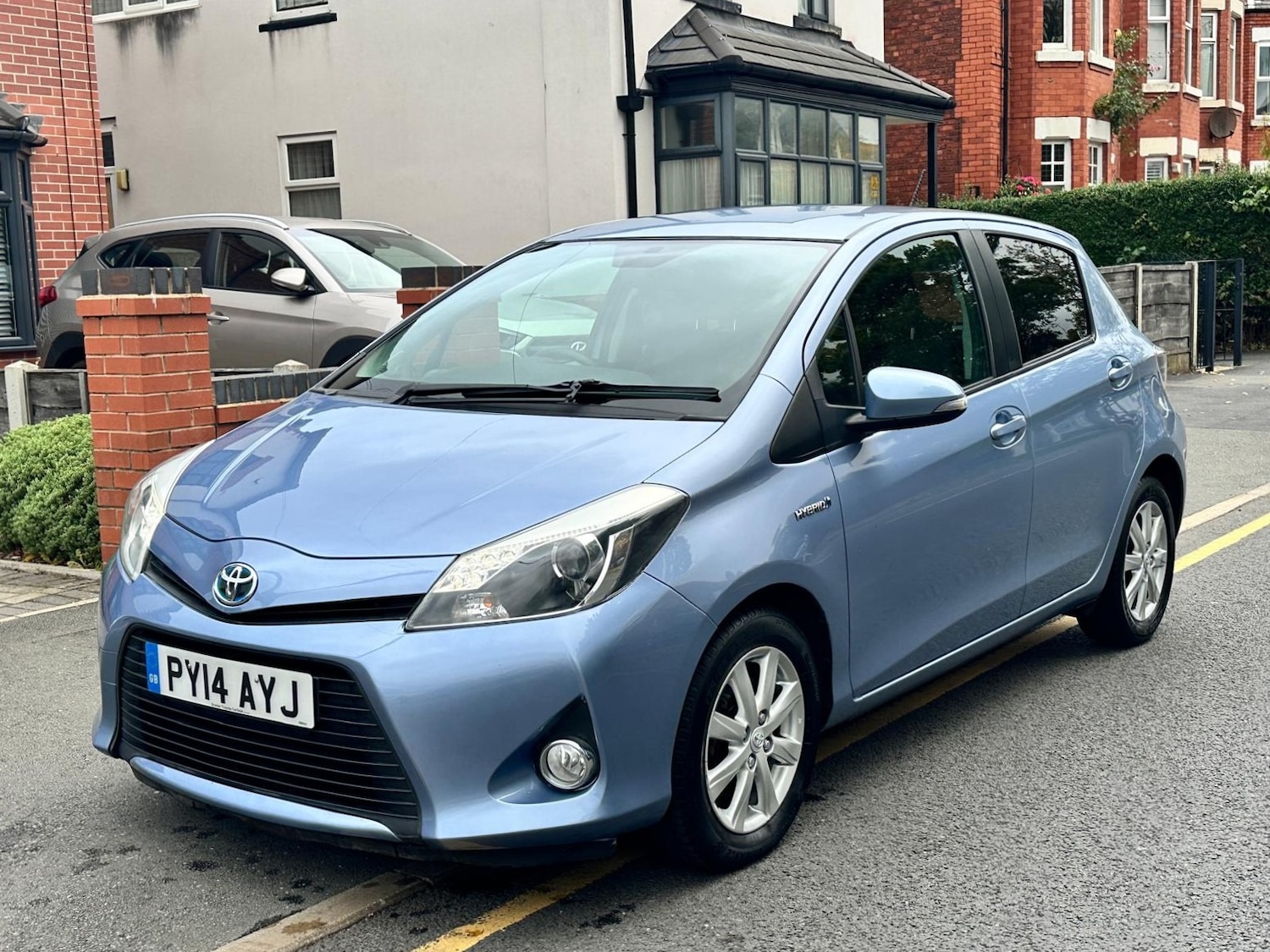 Used Toyota Yaris 2014 for sale - 76225163: Photo 2