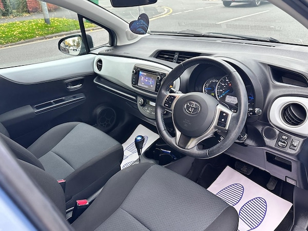 Used Toyota Yaris 2014 for sale - 76225163: Photo 9