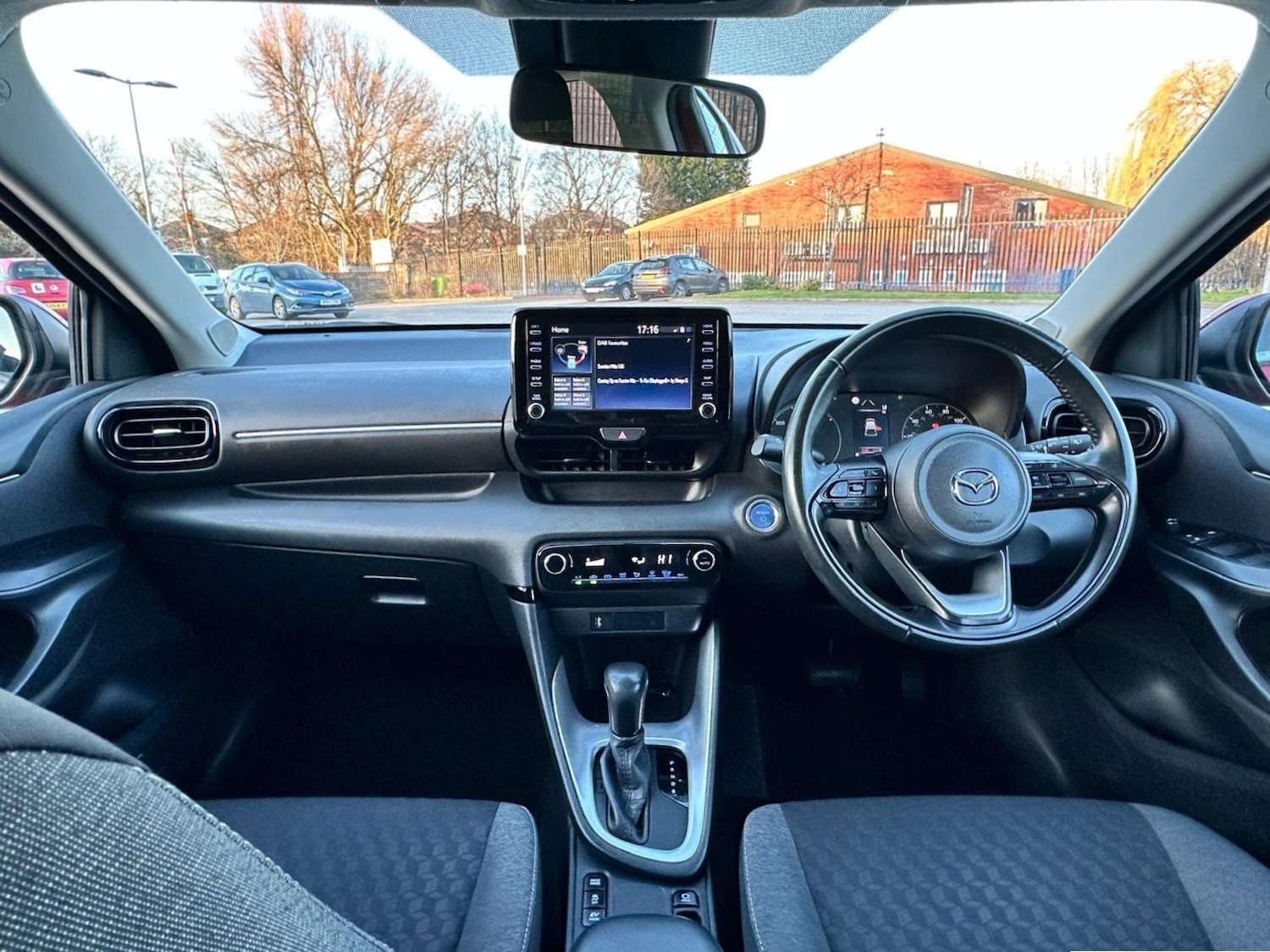 Used Mazda Mazda2 HYBRID 2023 for sale - 77736105: Photo 10