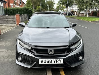 Used Honda Civic 2018 for sale - 79680528: Photo