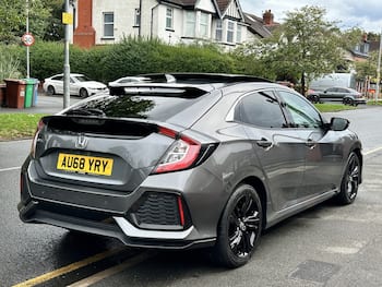 Used Honda Civic 2018 for sale - 79680528: Photo