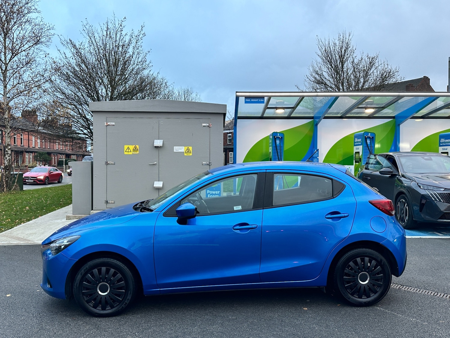 Used Mazda Mazda2 2017 for sale - 77159980: Photo 4