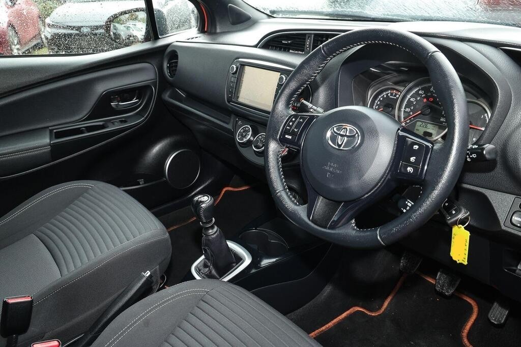 Used Toyota Yaris 2016 for sale - 76218019: Photo 12