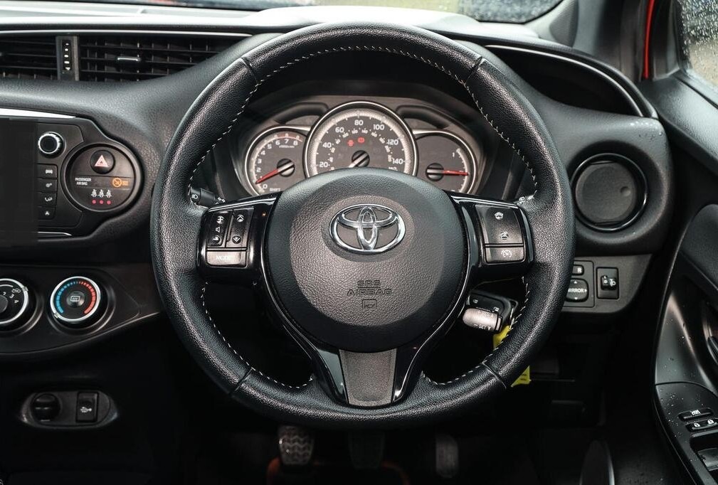 Used Toyota Yaris 2016 for sale - 76218019: Photo 13