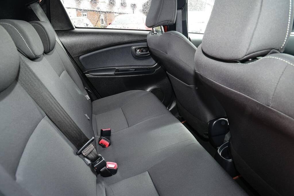 Used Toyota Yaris 2016 for sale - 76218019: Photo 16