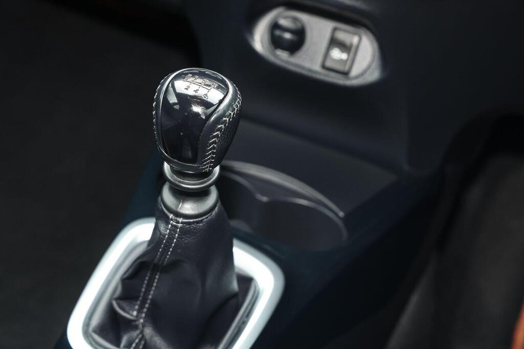 Used Toyota Yaris 2016 for sale - 76218019: Photo 17