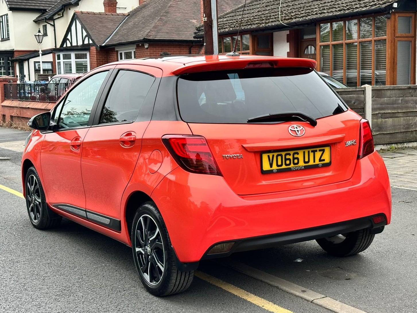 Used Toyota Yaris 2016 for sale - 76218019: Photo 4