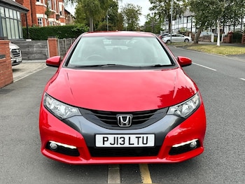 Used Honda Civic 2013 for sale - 76022520: Photo