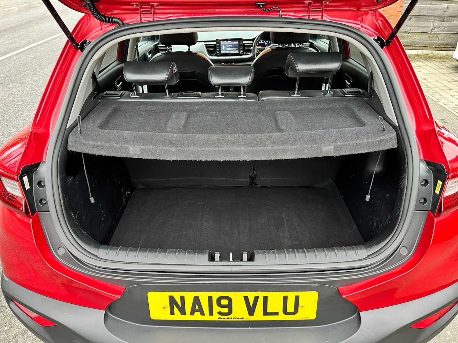 Used Kia Stonic 2019 for sale - 77160015: Photo 9