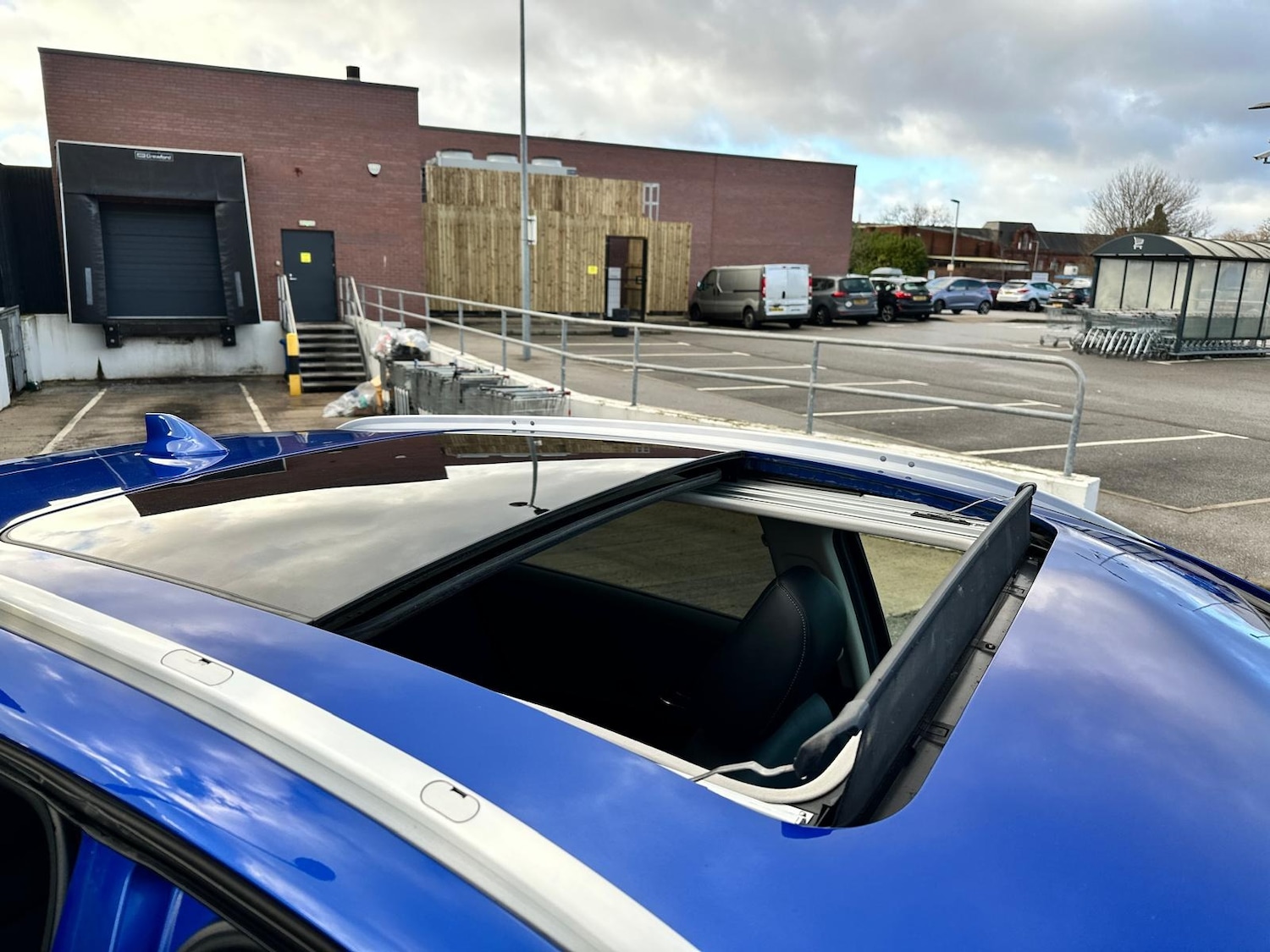 Used Honda HR-V 2018 for sale - 77160021: Photo 14