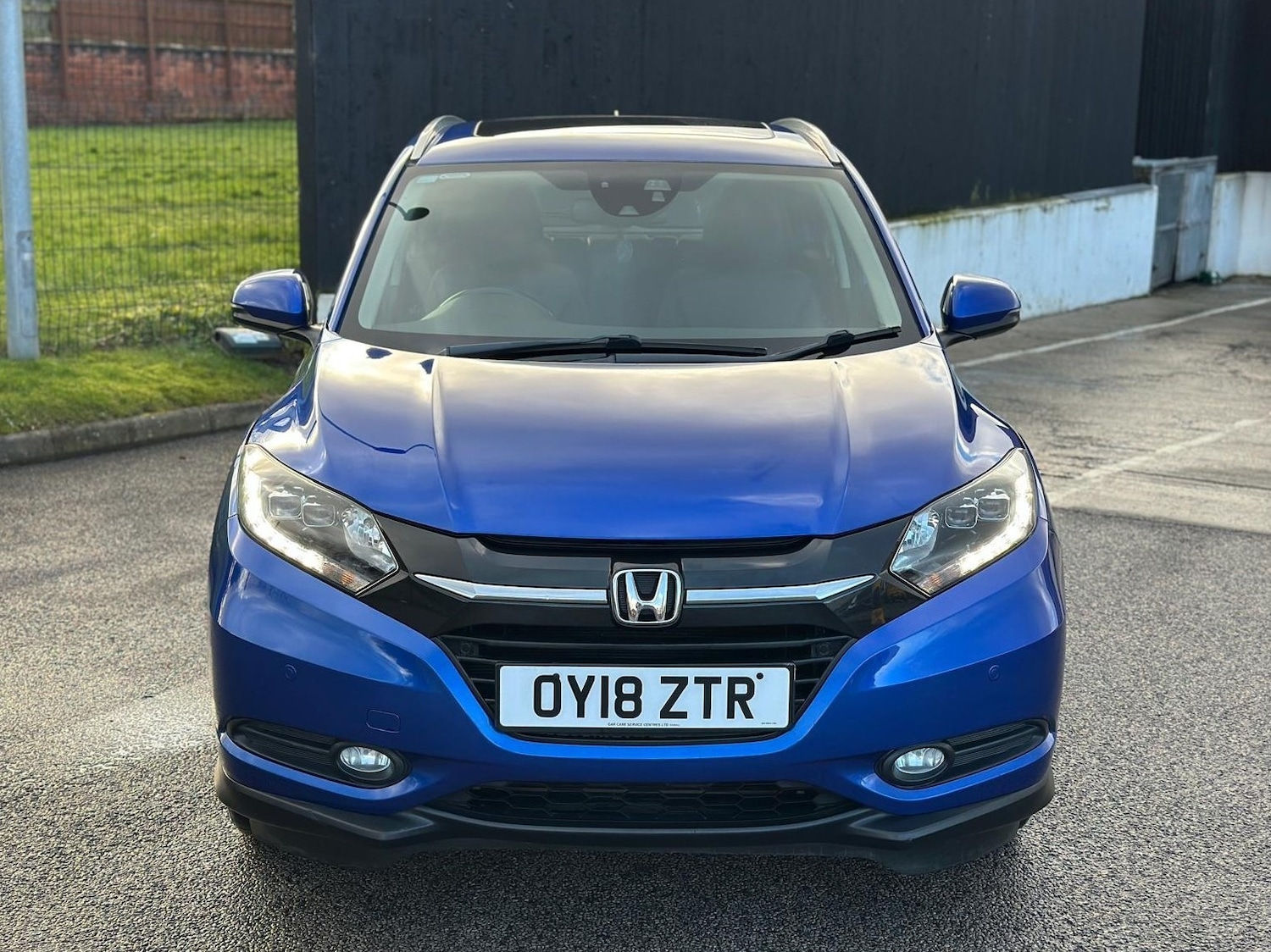 Used Honda HR-V 2018 for sale - 77160021: Photo 2