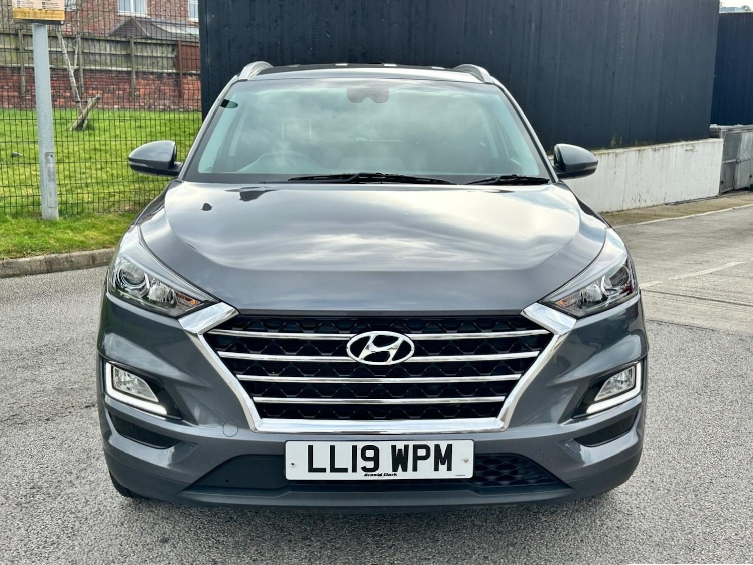 Used Hyundai TUCSON 2019 for sale - 77767189: Photo 2