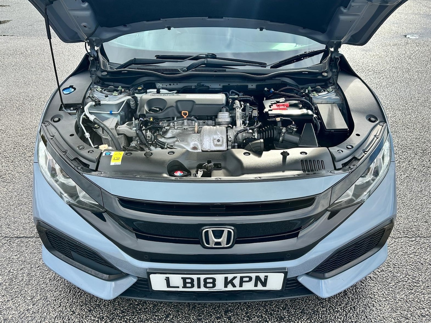 Used Honda Civic 2018 for sale - 76483136: Photo 11