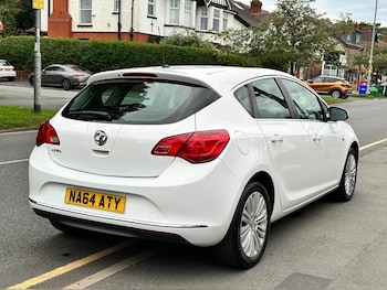 Used Vauxhall Astra 2014 for sale - 75461364: Photo