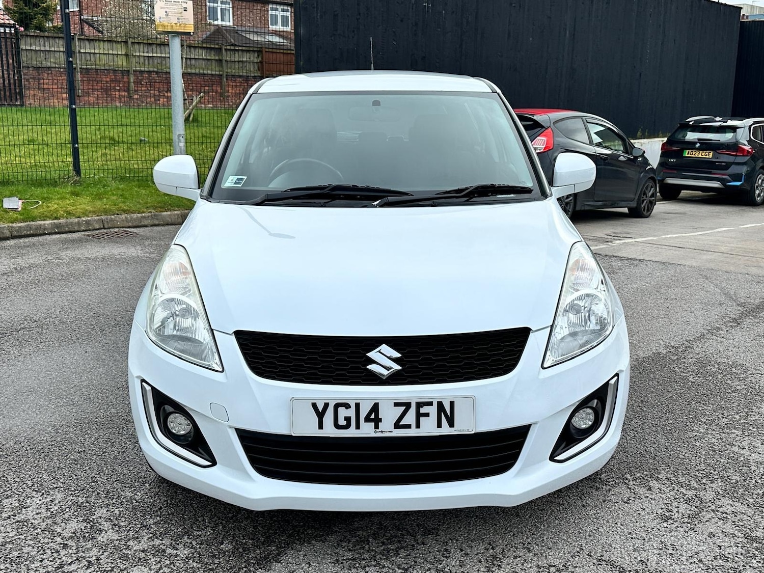 Used Suzuki Swift 2014 for sale - 77926772: Photo 3