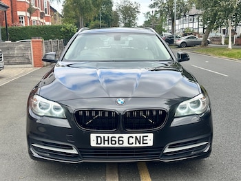 Used BMW 5 Series 2017 for sale - 76022618: Photo
