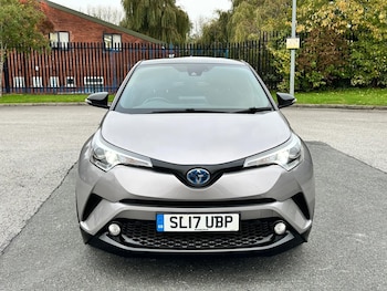 Used Toyota C-HR 2017 for sale - 76268675: Photo