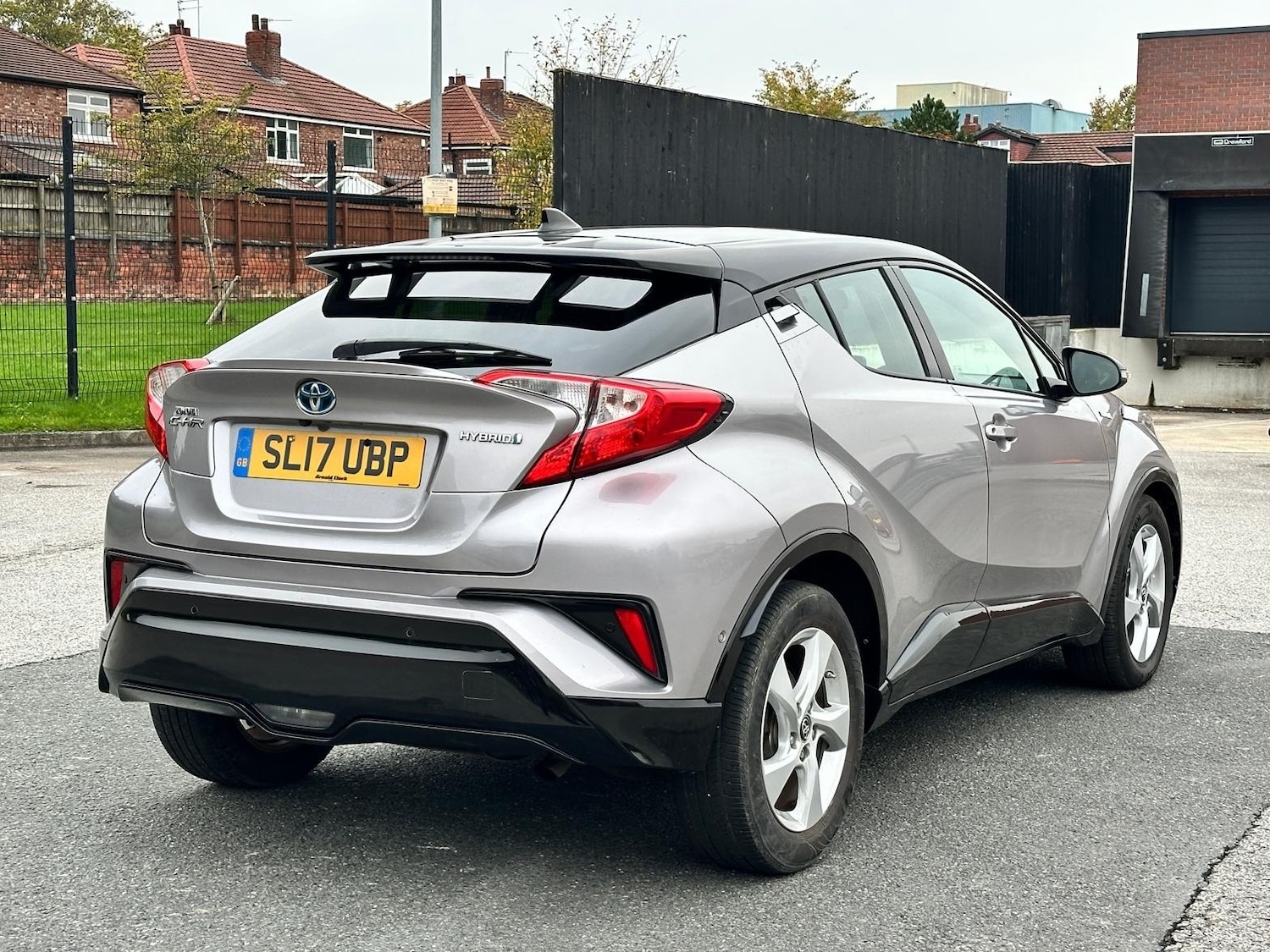 Used Toyota C-HR 2017 for sale - 76268675: Photo 7