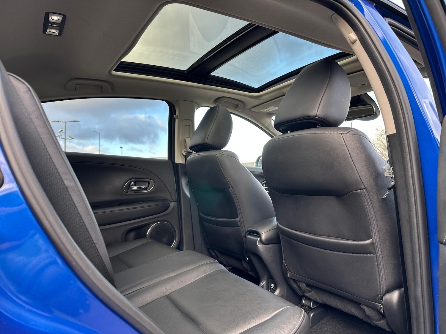 Used Honda HR-V 2018 for sale - 77132398: Photo 10