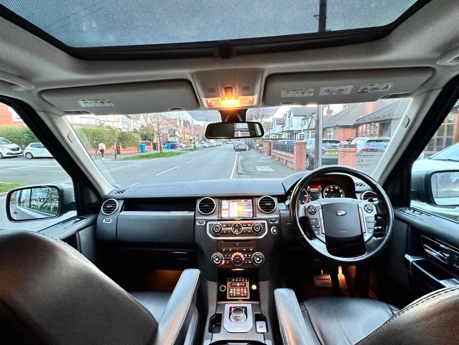 Used Land Rover Discovery 2012 for sale - 77836698: Photo 10