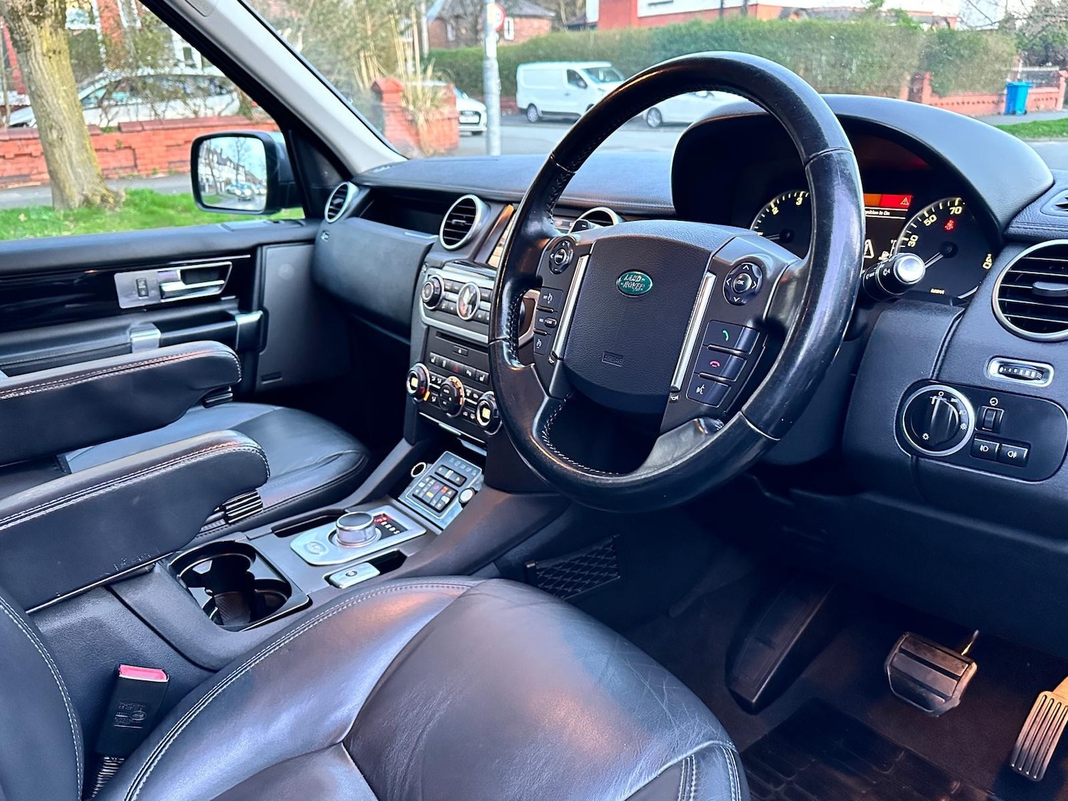 Used Land Rover Discovery 2012 for sale - 77836698: Photo 9