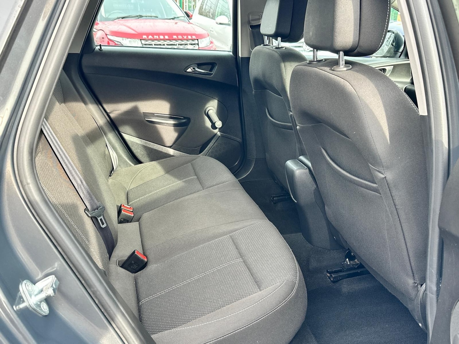 Used Vauxhall Astra 2015 for sale - 77926697: Photo 11