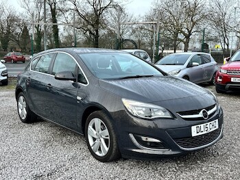 Used Vauxhall Astra 2015 for sale - 77926697: Photo