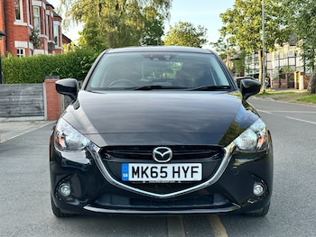 Used Mazda Mazda2 2015 for sale - 79401047: Photo