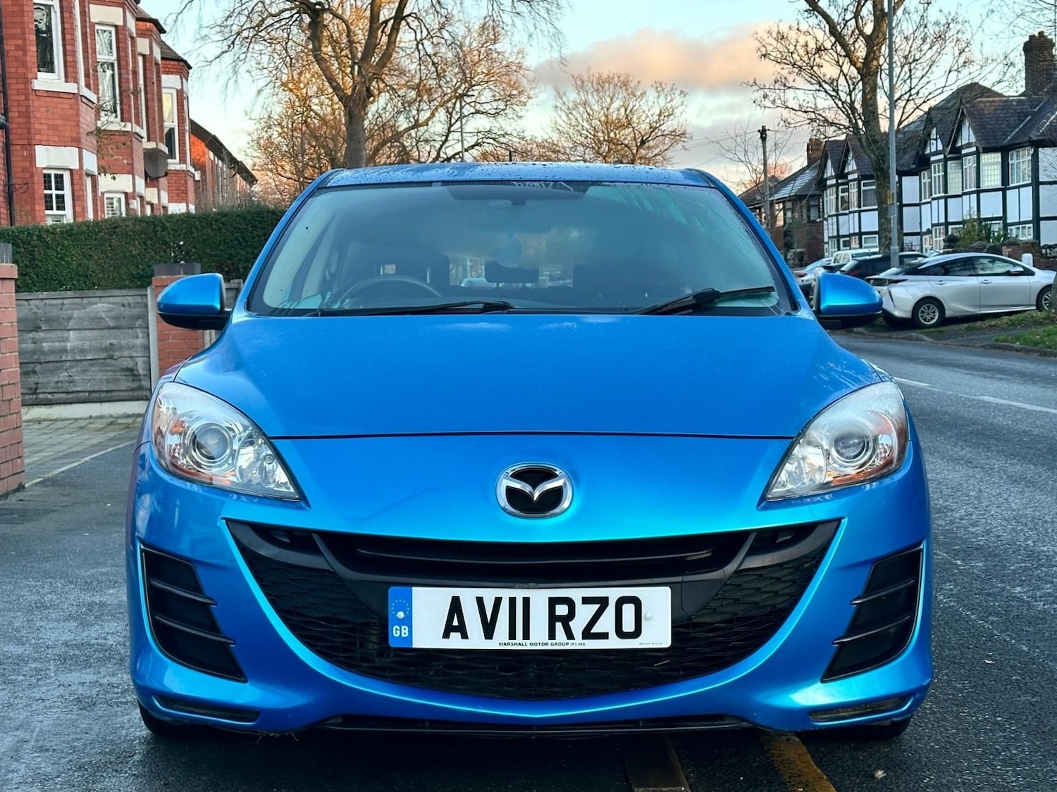 Used Mazda Mazda3 2011 for sale - 77054731: Photo 2